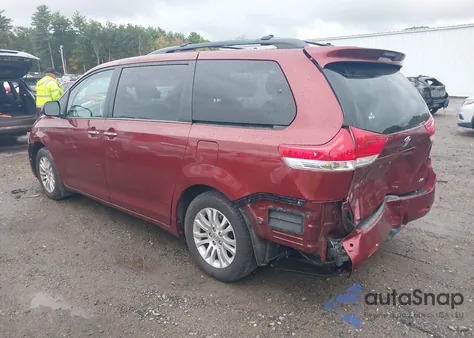 2013 Toyota Sienna Xle V6 8 Passenger из США, поврежденный, VIN 5TDYK3DC1DS386143